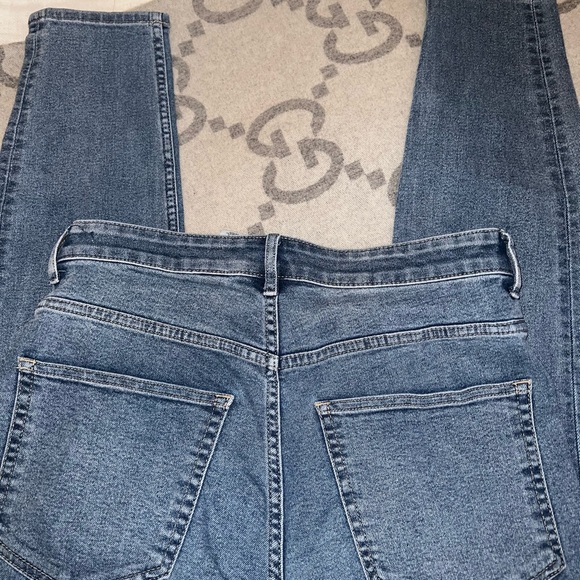 H&M curve jeggings, size 8 - Picture 4 of 6
